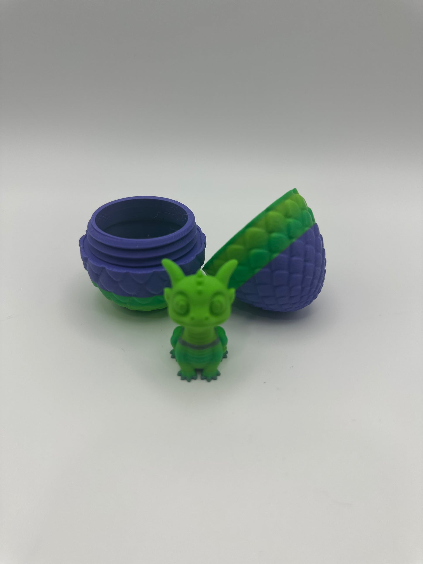 Dragon Egg with Baby Dragon