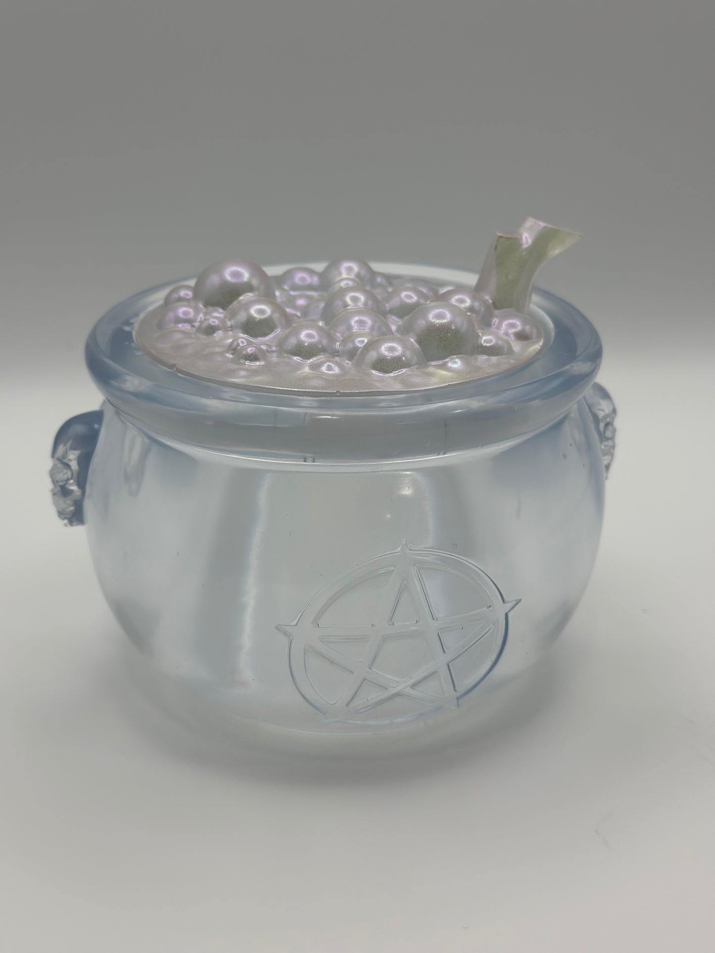 Cauldron with Lid